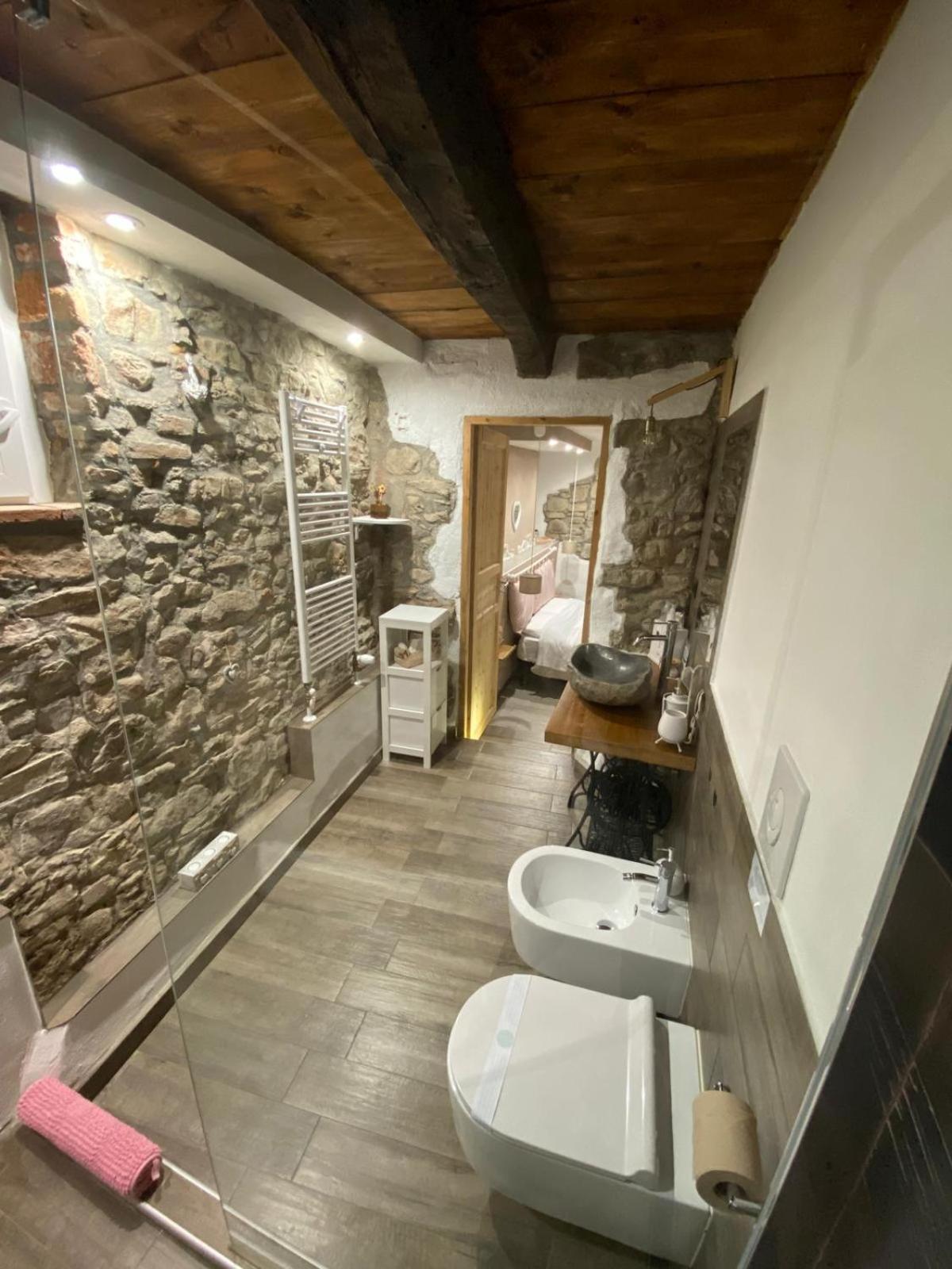 Millesimo B&B La Casa Dei Cuori מראה חיצוני תמונה