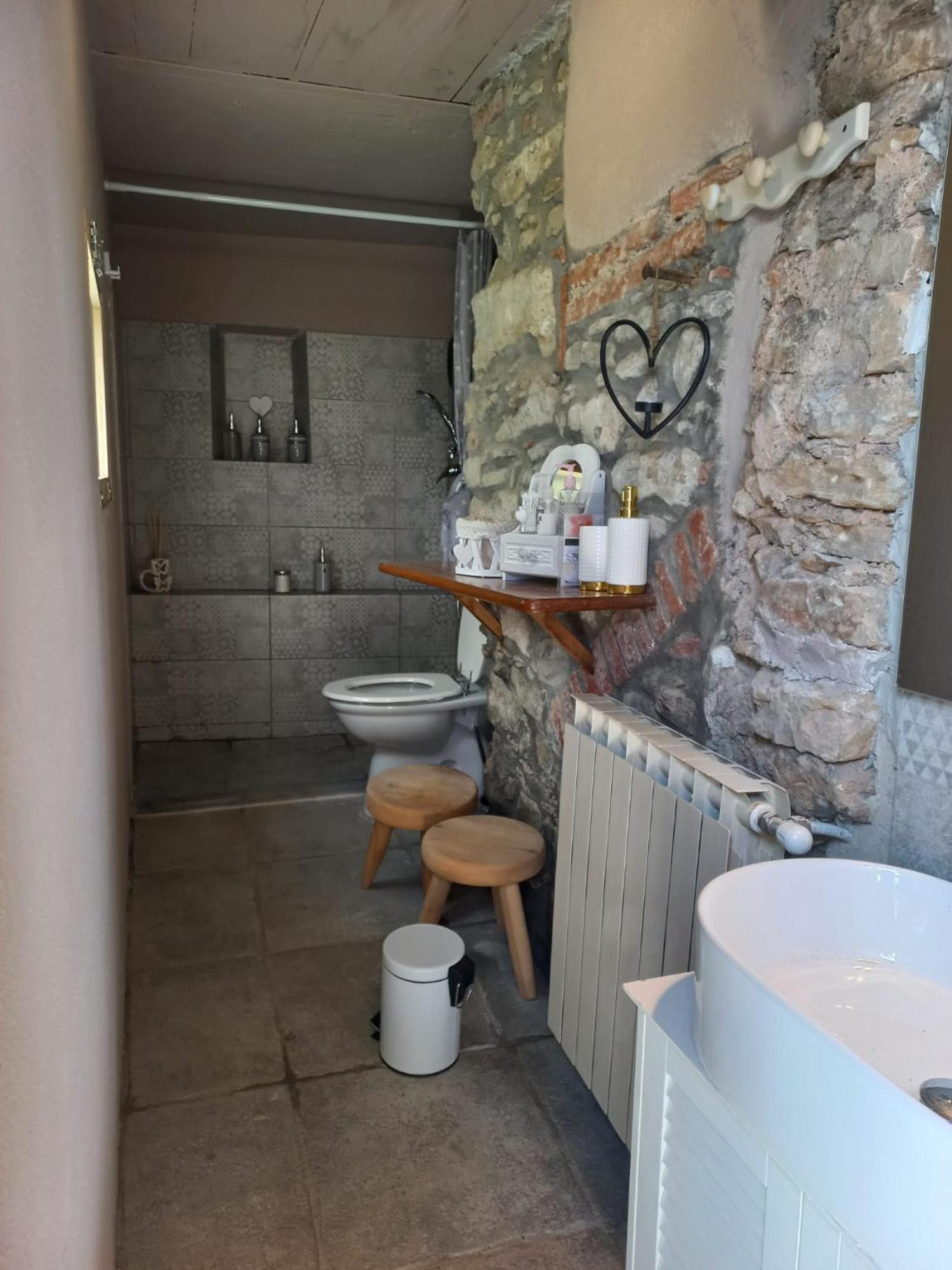 Millesimo B&B La Casa Dei Cuori מראה חיצוני תמונה